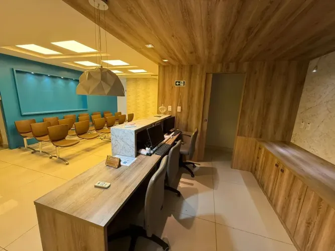 CLÍNICA MONTADA NO ATLANTIC TOWER - VENDA OU LOCAÇÃO.