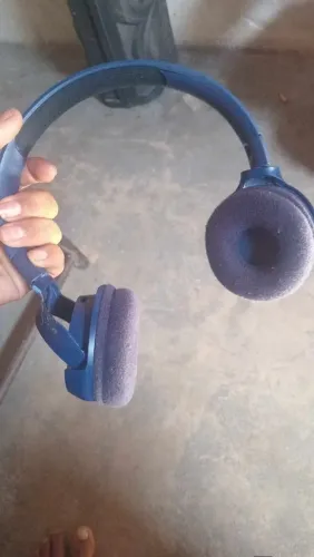 Vendo fone de ouvido da JBL.