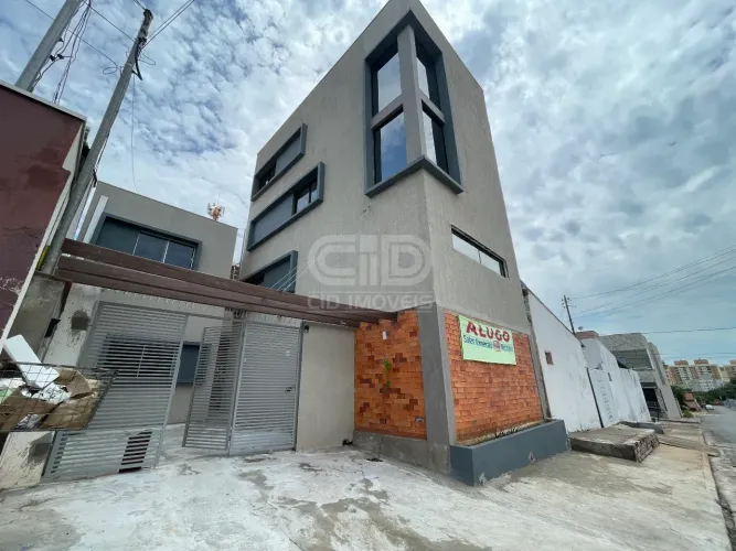Sala com 78m² no bairro Centro América