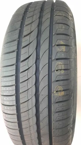 Pneu aro 15 medida 195 / 65 R 15 Pirelli Cinturado P1 - Novo