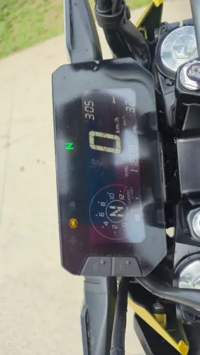 CB 300 F 