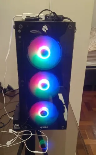 CPU INTEL I5 , PLACA DE VÍDEO GTS450,HD 500GB,WIFI.