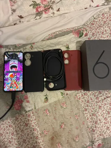 Zenfone 9 com a tela trincada