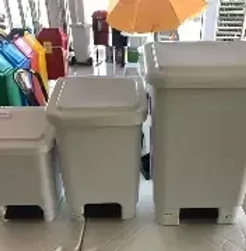 PRONTA ENTREGA - MESAS E CADEIRAS PLASTICAS