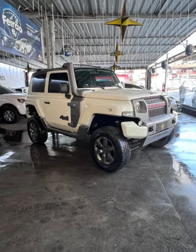 Troller T-4 4X4 3.2 20V TDI Cap. Rígida Diesel 2015