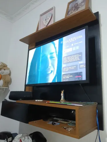 Painel para televisão 32