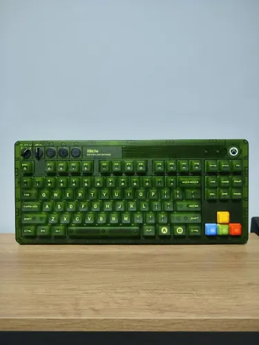 Teclado Mecânico Retro 8bitDo Xbox Edition