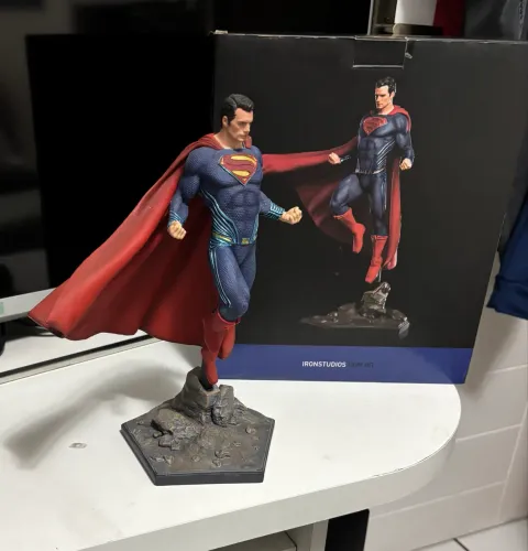 Superman 1/10 - Zack Snider - Iron Studios