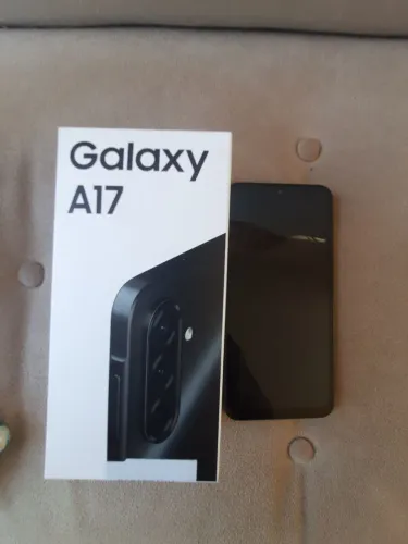 Samsung a17 