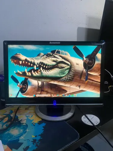 Monitor Lenovo D1960wa 19 polegadas - Conexões DVI / VGA e Entrada de Áudio