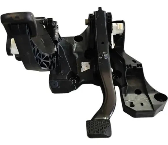 Pedal Embreagem C/freio Chevrolet Onix Plus 1.0 2020/2023