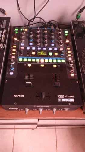 Mixer serato rane sixt two