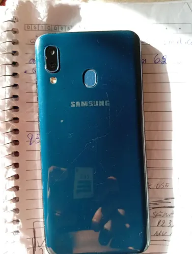 Celular bo e barato909