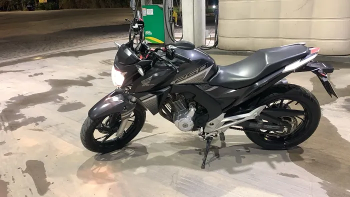 Vendo Cb Twister 250 abs