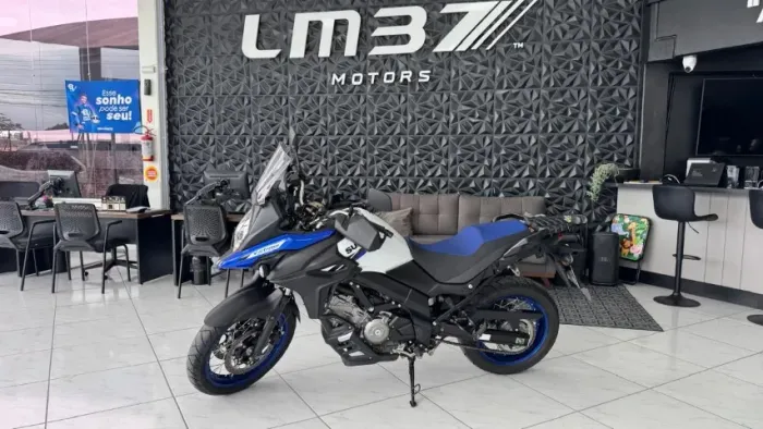 SUZUKI V-STROM 650XT - UNICO DONO - BAIXA KM 