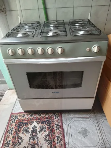 Fogão conaul funcionando perfeitamente, só estou vendendo pois ganhei um novo!