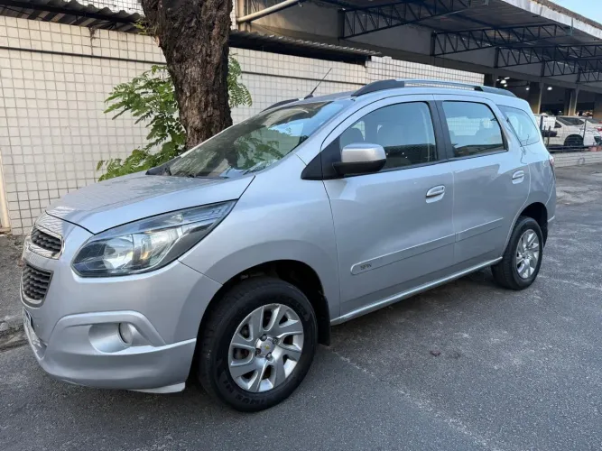 Chevrolet Spin LTZ 1.8 8V Econo.flex 5P Mec. 2016