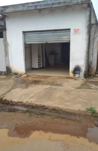 Boa Casa em São Miguel, 133 m², Pocinho, Asfalto, Sabesp, Salão Comercial, Aceito Carro