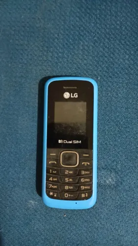 LG B220 Dual SIM 32 MB azul