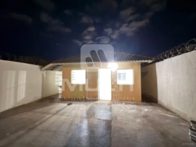 Casa - RESIDENCIAL LAGO AZUL