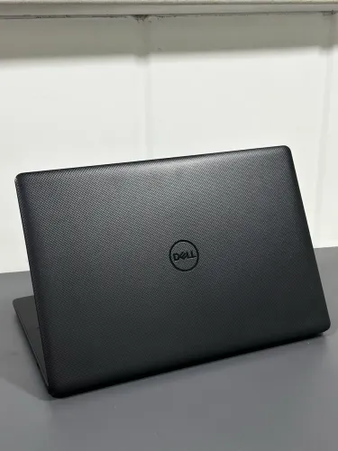 Notebook Dell - Core i3 8th / 8 RAM / SSD 256