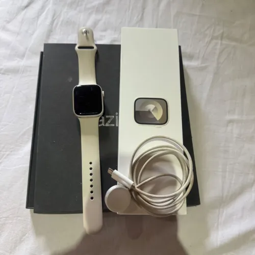 APPLE WATCH SÉRIE 9