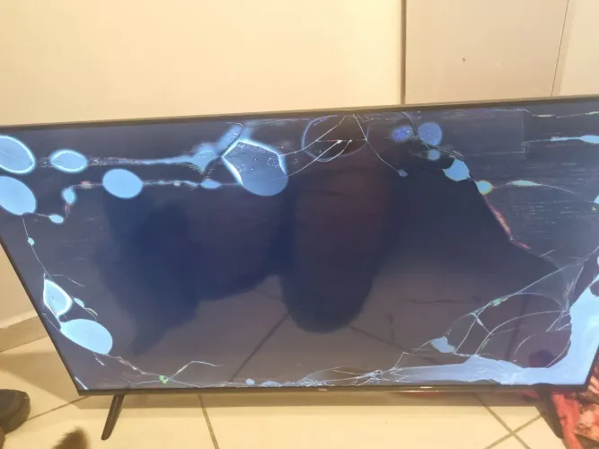 Tv semp toshiba 43 smart tela quebrada
