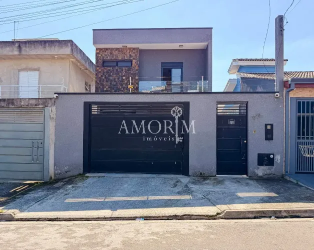CASA COM 3 DORMITÓRIOS À VENDA EM CAJAMAR/SP
