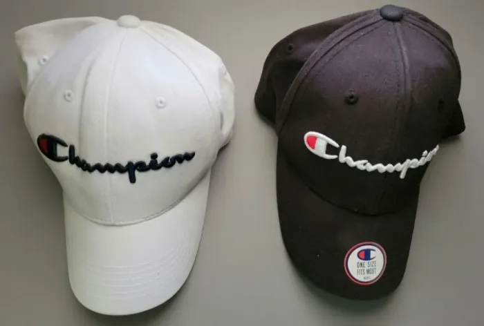 2 Bonés Champion (Originais)