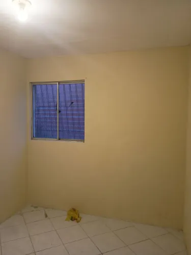 Alugo casa no UR7