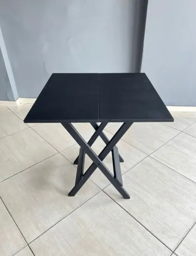 Mesa 70x70 na cor preto Madeira - Com garantia