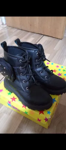 Bota infantil tamanho 30