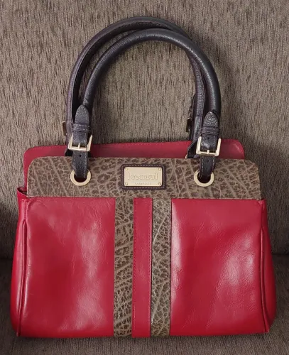 Bolsa Vermelha Kenzuti