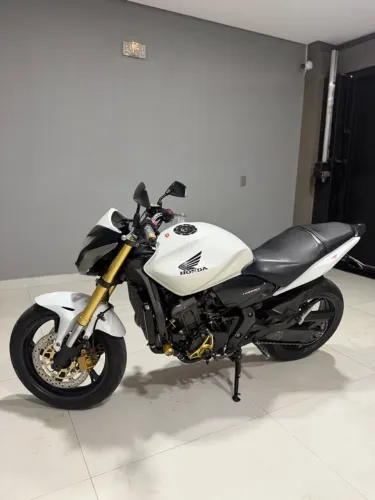 Honda Hornet 2013 Impecável