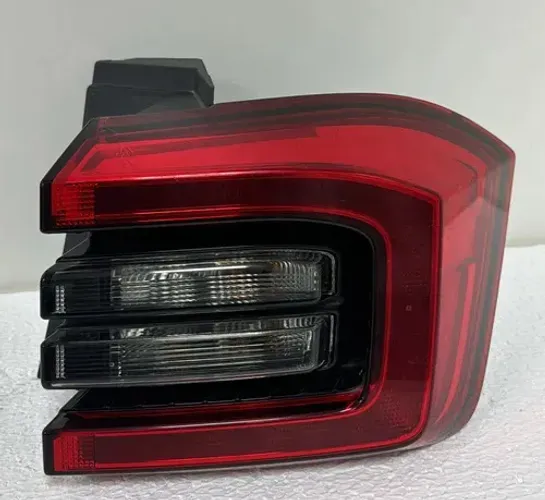 Lanterna Direita Tiggo 5x 2021 Direito/passageiro Vermelho