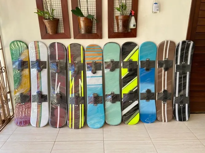 Pranchas de sandboard e skibunda