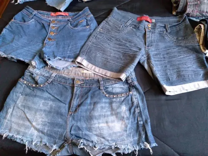 LOTE DE 3 CHORTS JEANS T /46