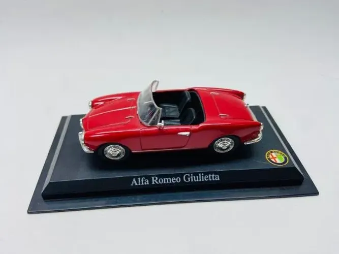 Auto Collection - Alfa Romeo Giulietta 1/43