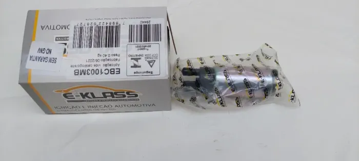 Bomba de combustível nova