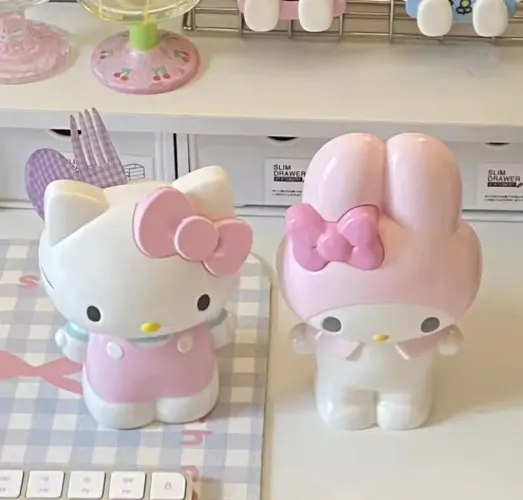 Kit c/2 Porta lápis ou porta pincéis Hello Kitty e My Melody 