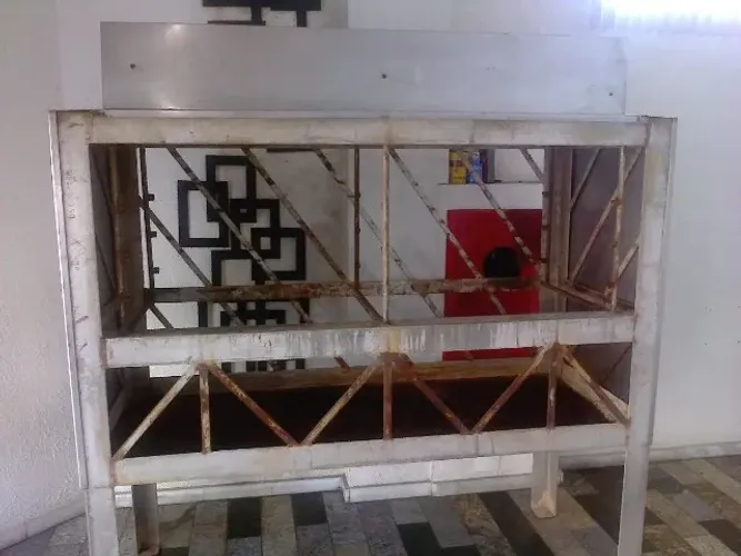 CHURRASQUEIRA PROFISSIONAL CARVÃO - 40 ESPETOS