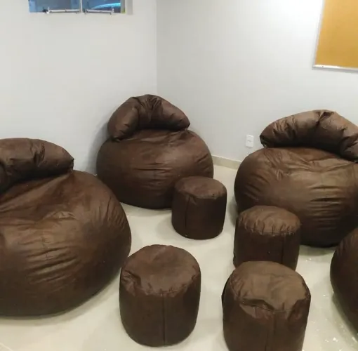 Puff bola de encosto + apoio de pé 