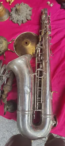 Saxofone Galasso para restauro