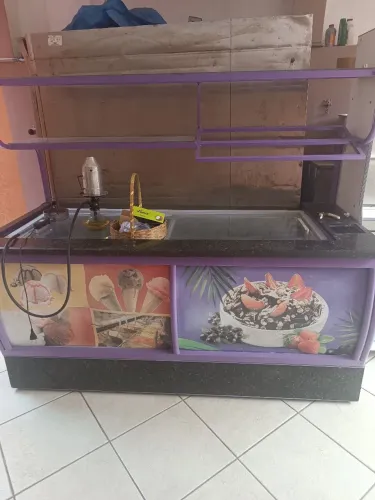 Expositor de açaí