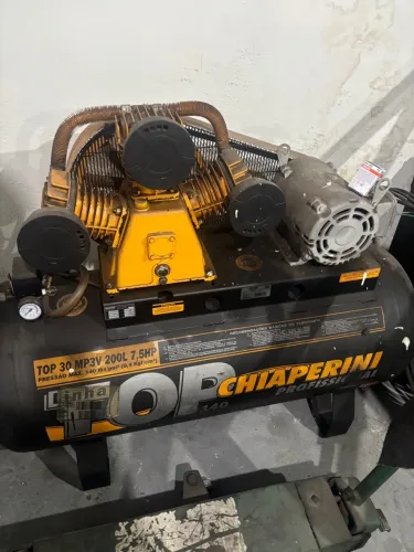 Compressor usado em ótimo estado.