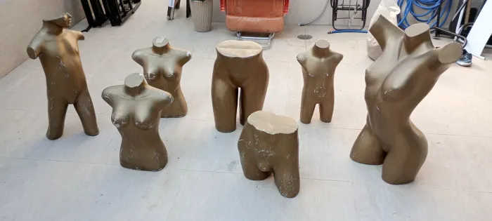 Manequins  para loja de roupas