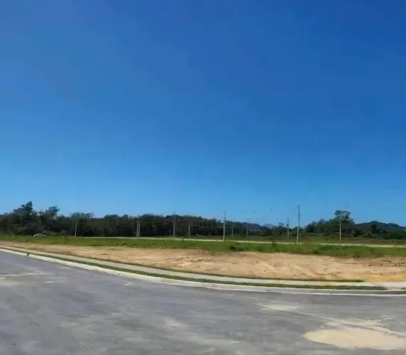 Oportunidade! Vendo lote / terreno plano de 250 m²- em São José 