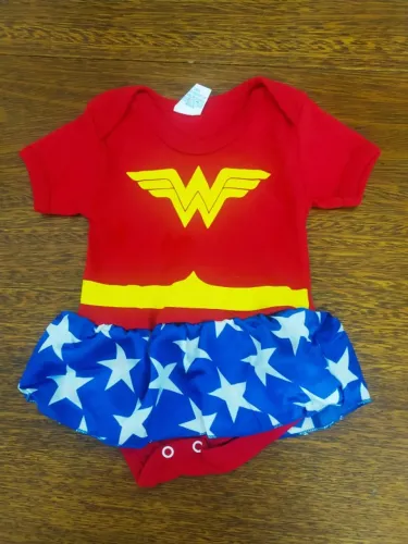 Bodie Para Bebê Mulher-Maravilha - Tamanho M