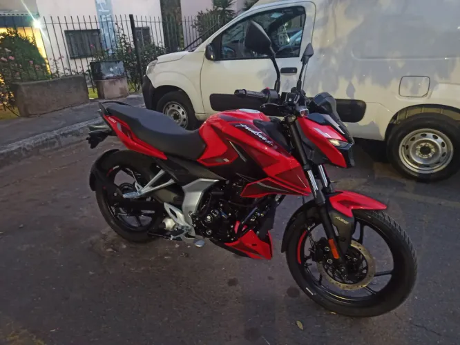 Bajaj Pulsar n150