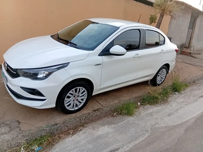 Fiat Cronos Drive 1.3 8V Flex 2020